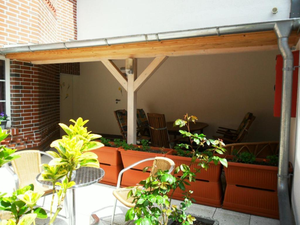 Pension Zum Blumchen Schwerin  Exterior photo